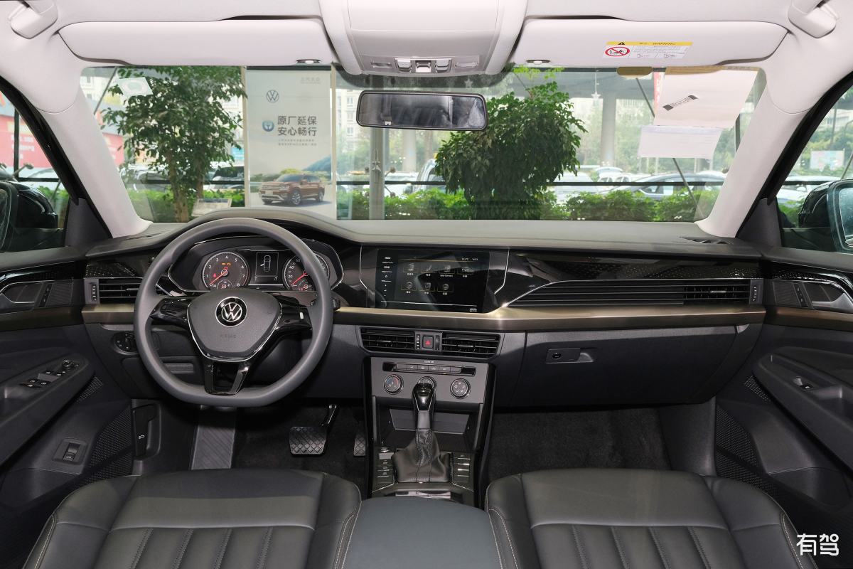 大众帕萨特汽车的性能和驾驶体验怎么样？
