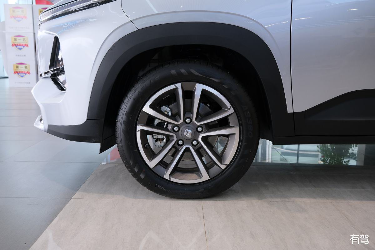 新宝骏,新宝骏rs-3,2020款 1.5t cvt智能豪华型