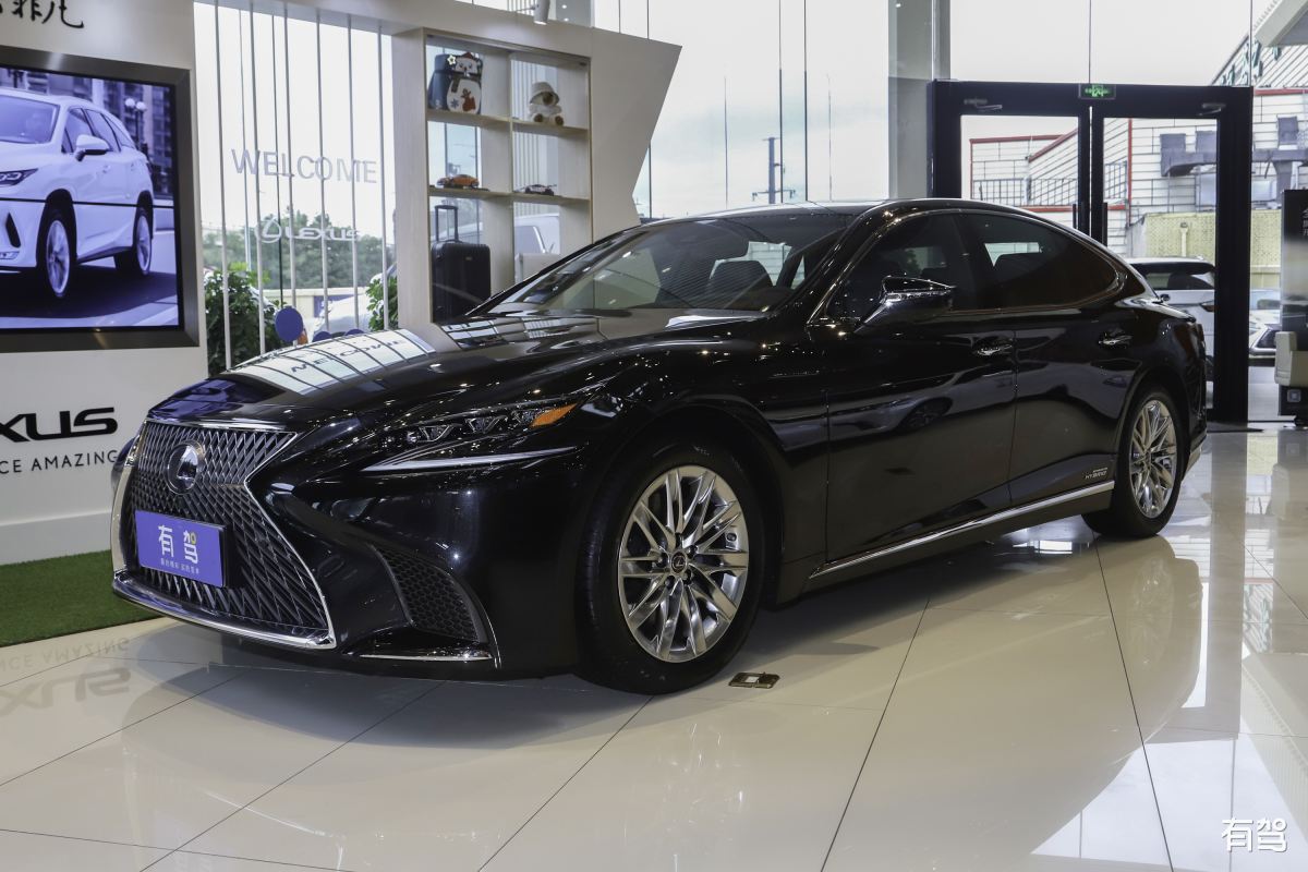 凌志雷克萨斯：豪华车品牌的典范