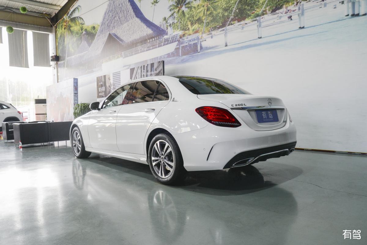 奔驰,奔驰c级,2021款 c 200 l 时尚型运动版