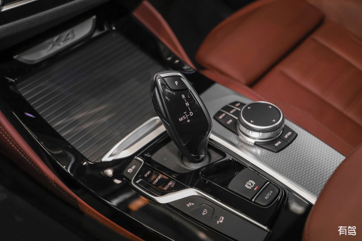 宝马,宝马x4,2020款 xdrive30i m运动套装