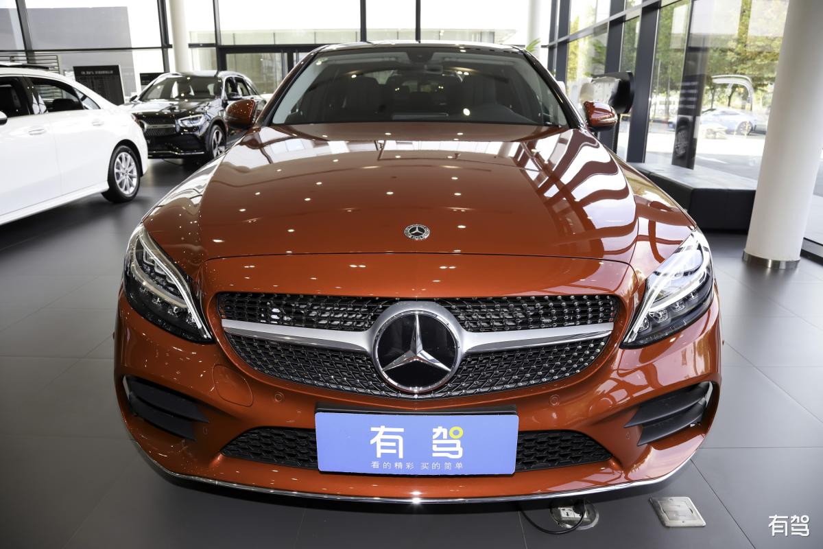 奔驰,奔驰c级,2021款 c 200 l 时尚型运动版