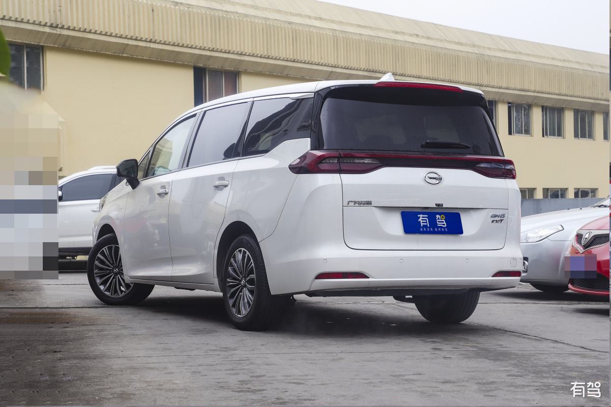 广汽传祺,传祺m6,2019款 270t 自动尊贵版(七座)国vi