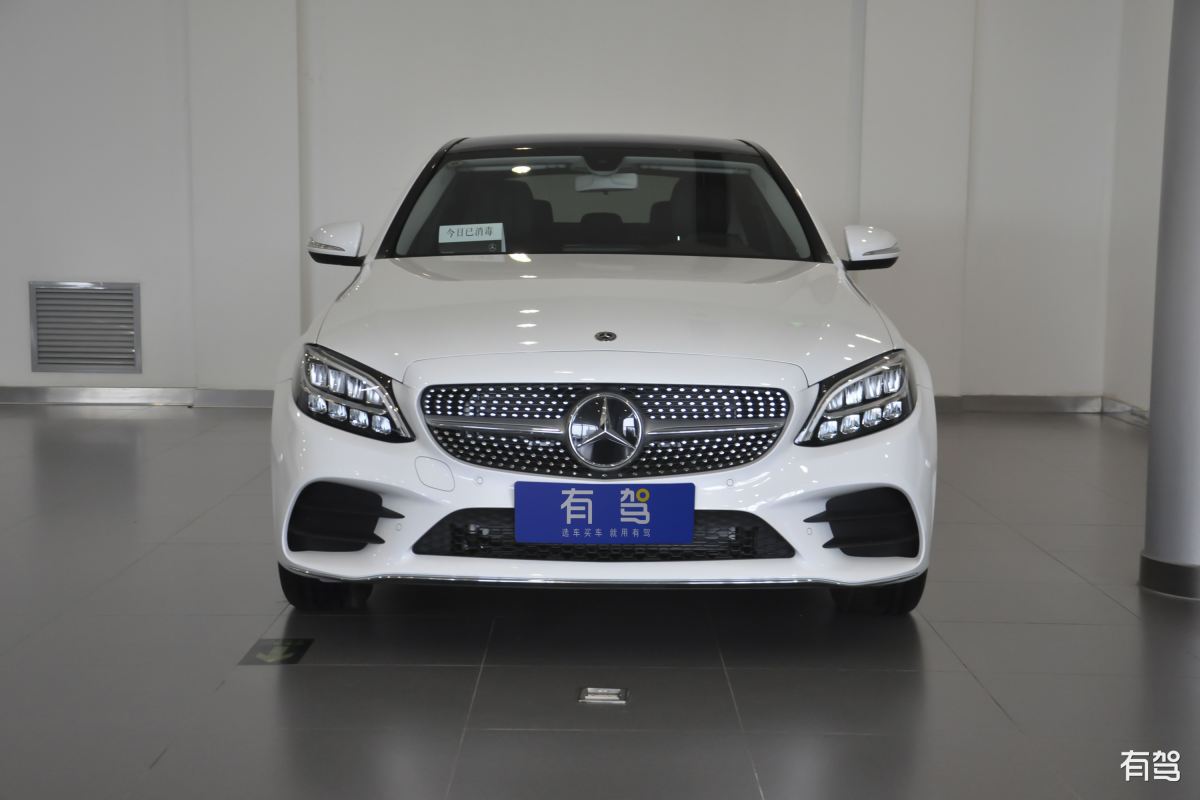 奔驰,奔驰c级,2020款 改款 c 260 l 运动版