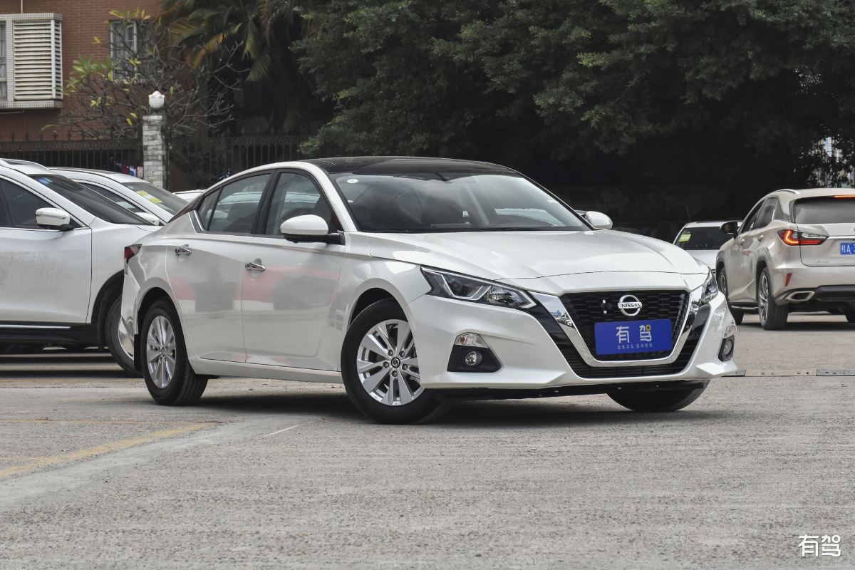 天籁八代上市时间国外新款上市了吗