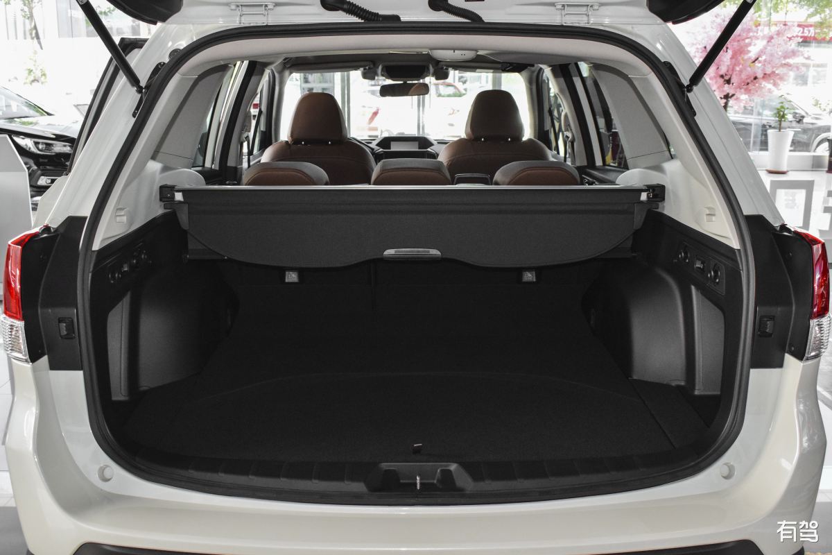 广西商业技师学院2021年招生条件是什么