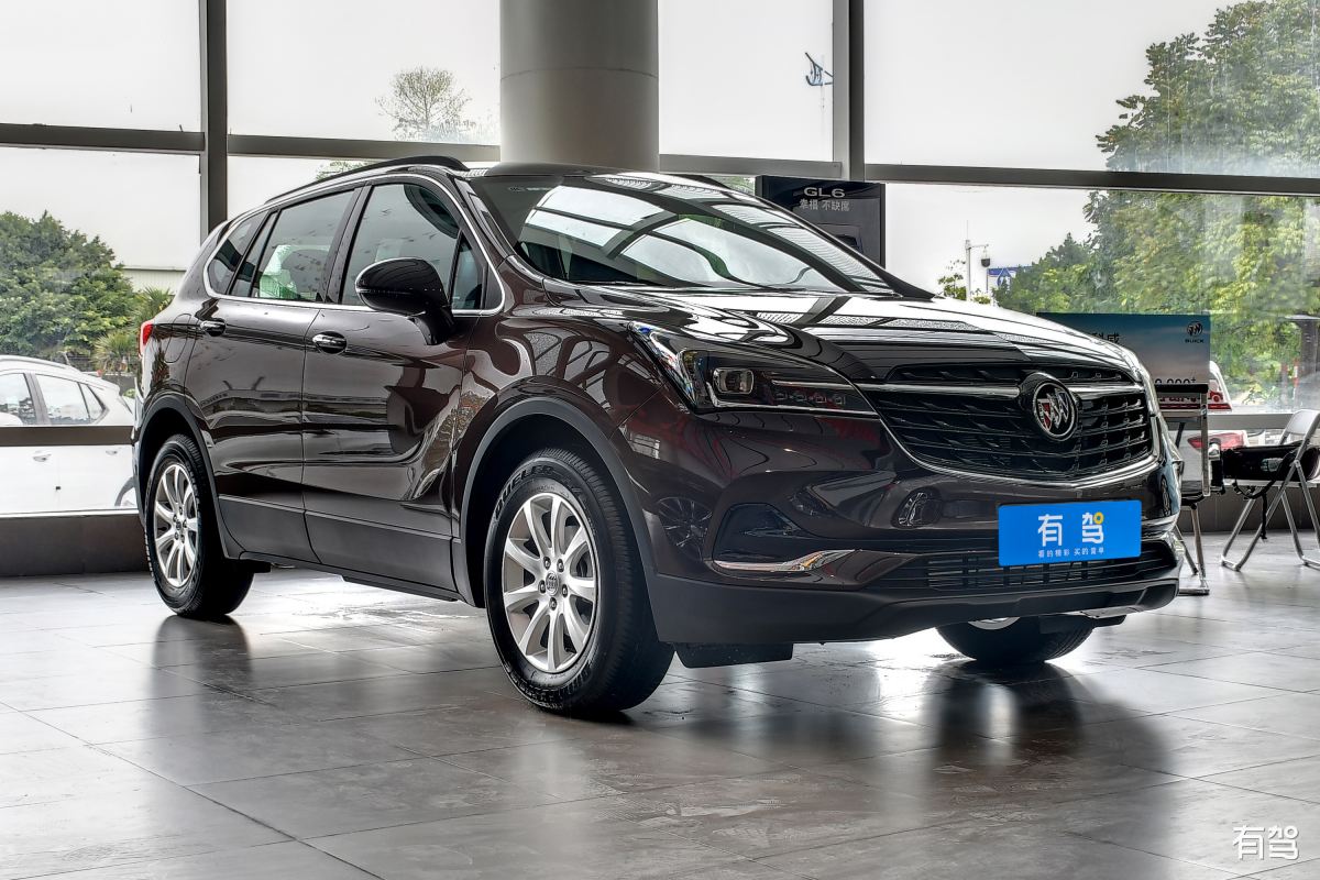 以昂科威的的卖点写一份视频拍摄剧本