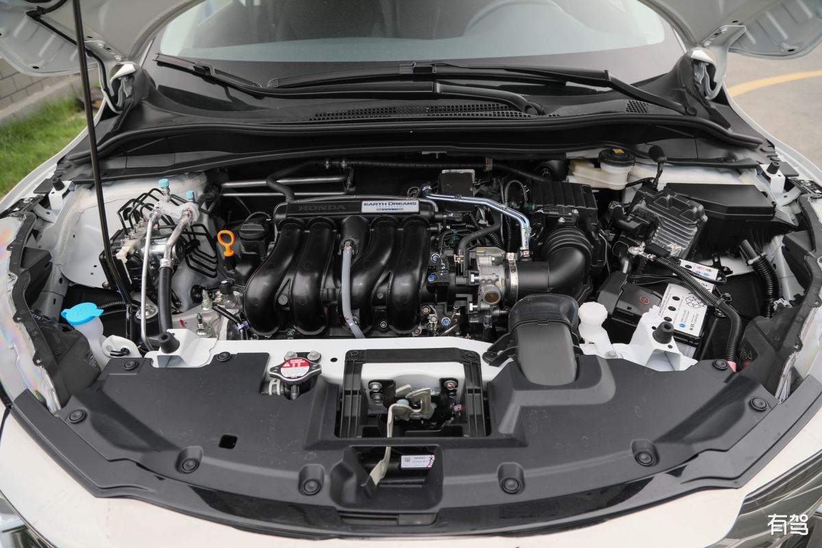 Write article about civic type r for advertising