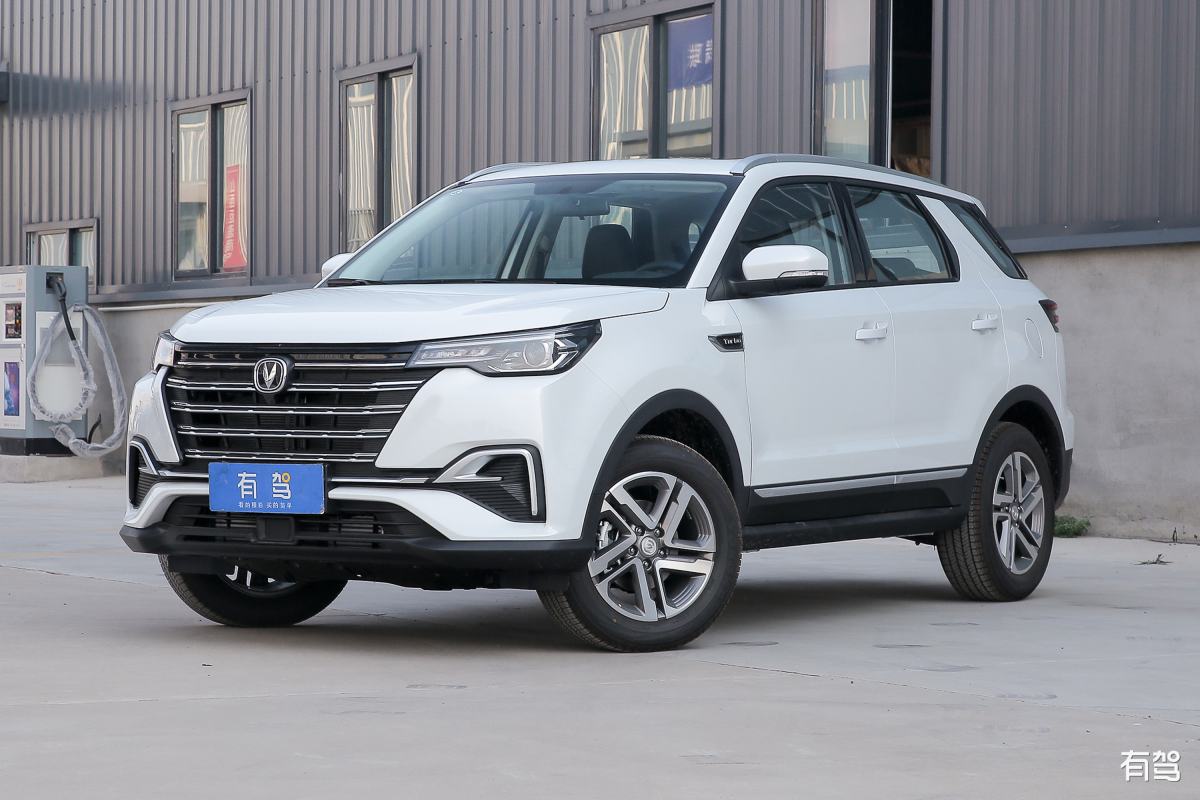 长安CS35 PLUS深度解析：做工、舒适性、油耗、动力操控全方位体验