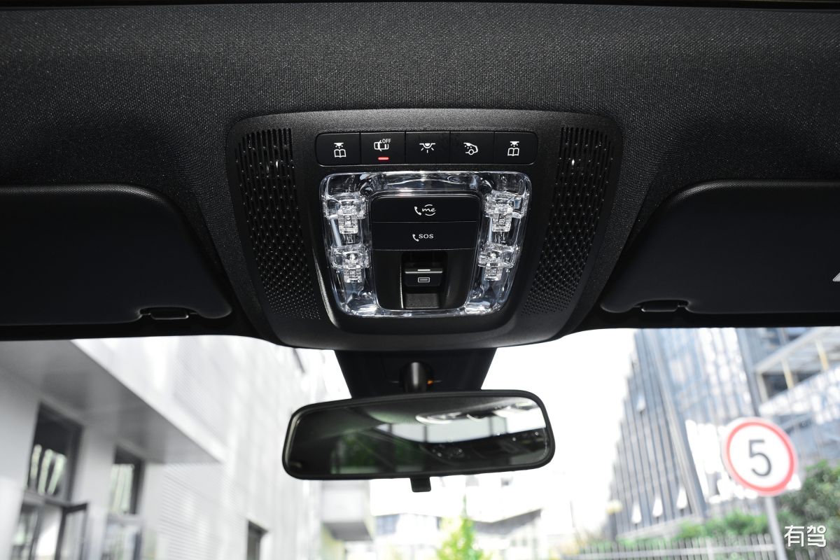 重庆江南职业学校美发与形象设计专业怎么样？前景如何