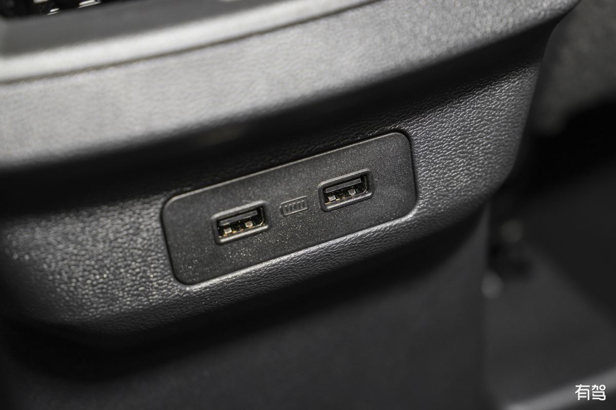 车载蓝牙音响的接口有那几种