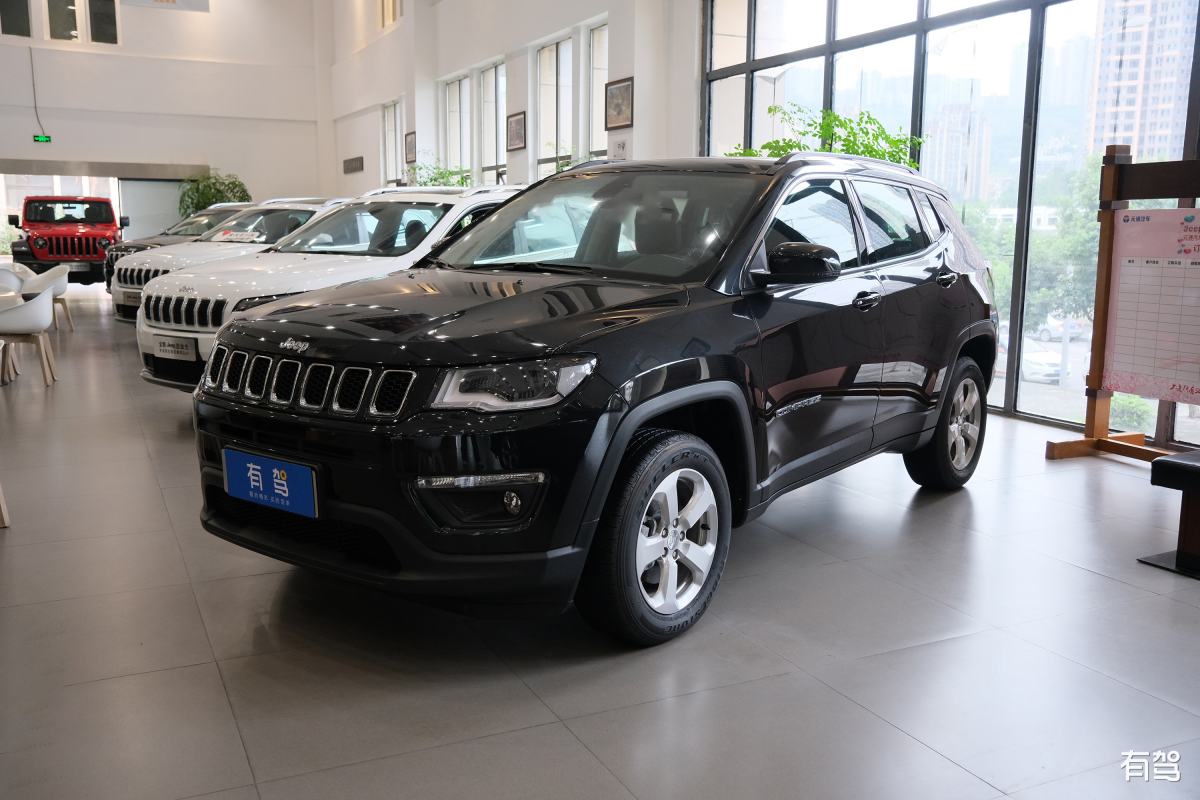 Jeep切诺基性能版国产谍照预计今年入华