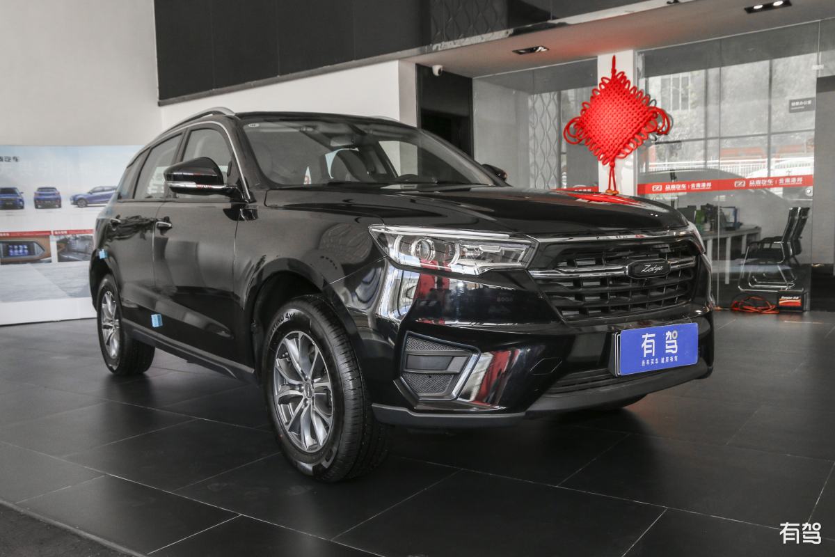 众泰5008：性价比跨界SUV，舒适空间，丰富配置