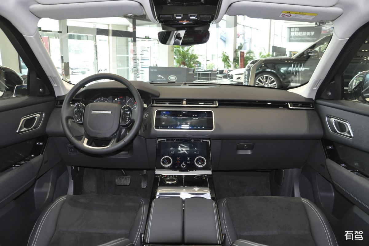 2018款路虎揽胜SVAutobiography版内饰曝光，洛杉矶车展首发