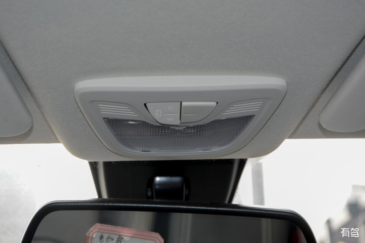 宝骏530加油门像漏气一样响不挂档的时候又没有那种漏气呢声音 200字