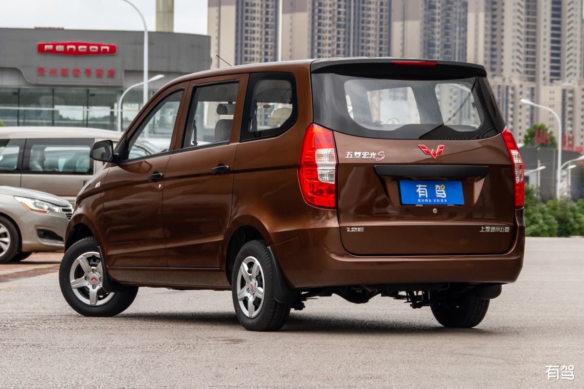 五菱宏光的销量和市场地位怎样？