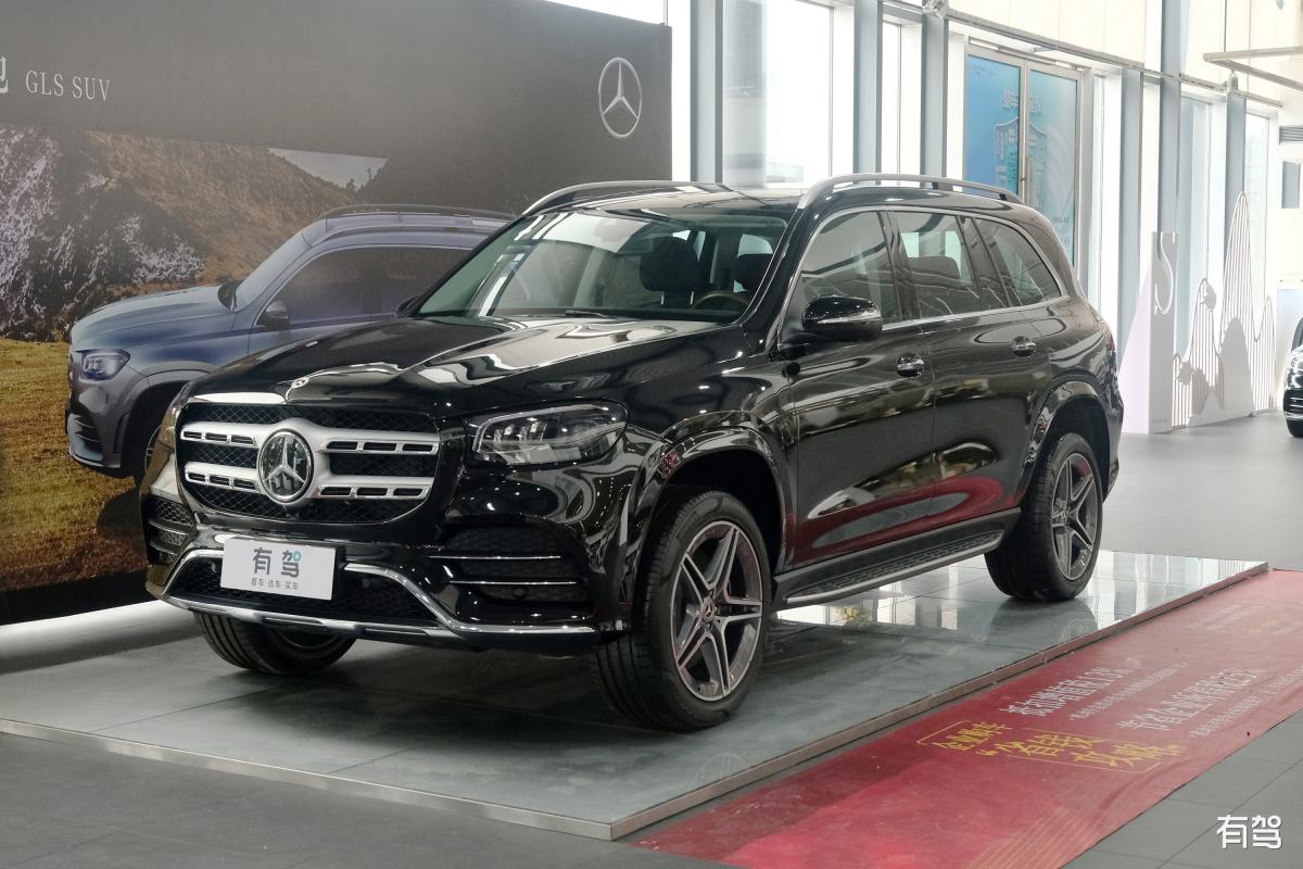 奔驰GLS450：豪华SUV旗舰，尽享极致驾驶体验