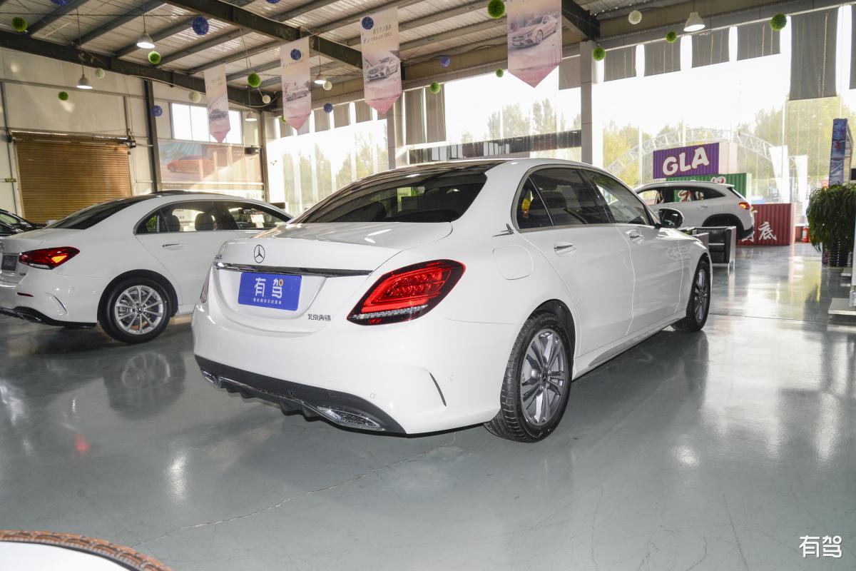 奔驰,奔驰c级,2021款 c 200 l 时尚型运动版