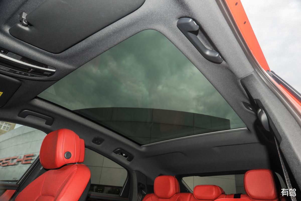 Cayenne 30T 百公里油耗跟油价