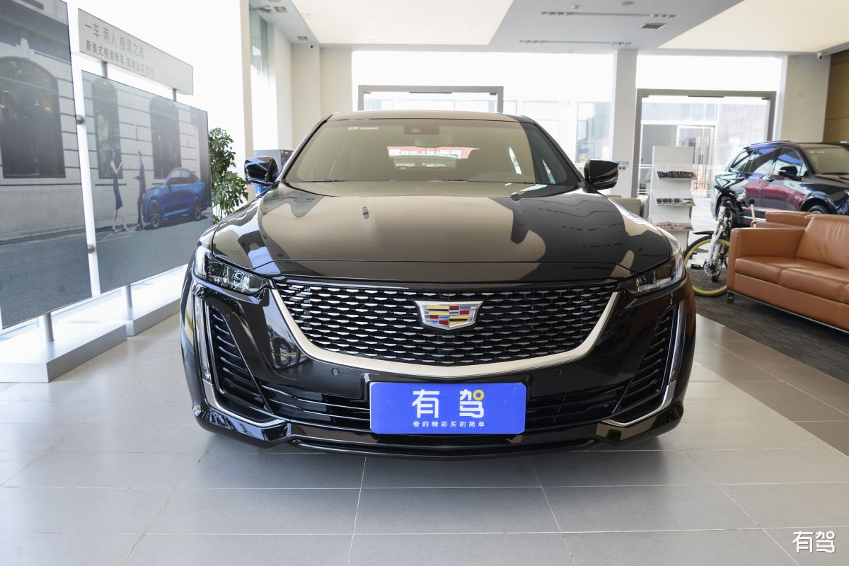 凯迪拉克 23款CT5豪华版：配备自动启停功能吗？