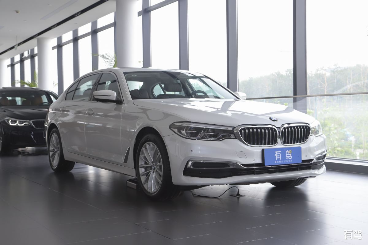 20岁月薪3500，两年买宝马5系？我的详细计划！