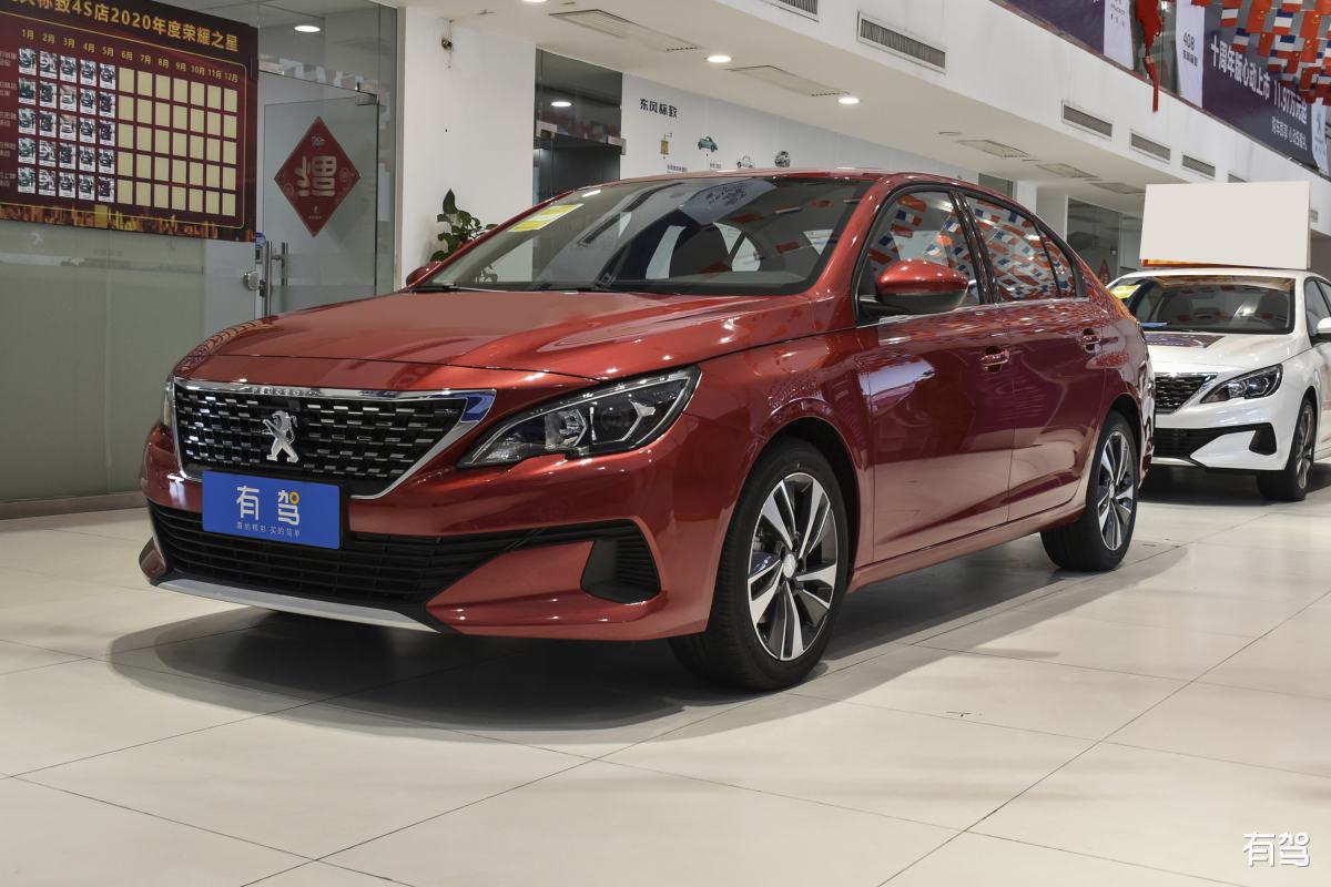 东风标致408X全新升级上市，时尚豪华舒适，驾驭巅峰体验