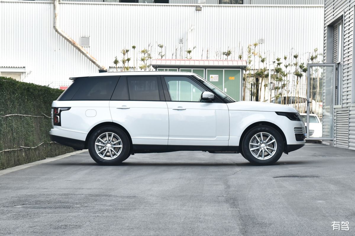 2018款揽胜SVAutobiography版内饰曝光洛杉矶车展首发