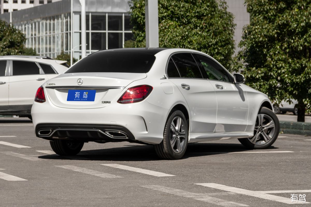 奔驰,奔驰c级,2021款 c 260 l 运动版