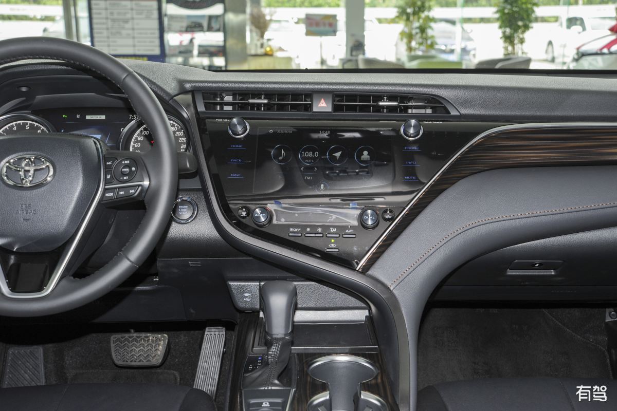 title 81110-02760 Headlamp Assy RH For Toyota Corolla Aftermarket Auto Parts according title write a product description