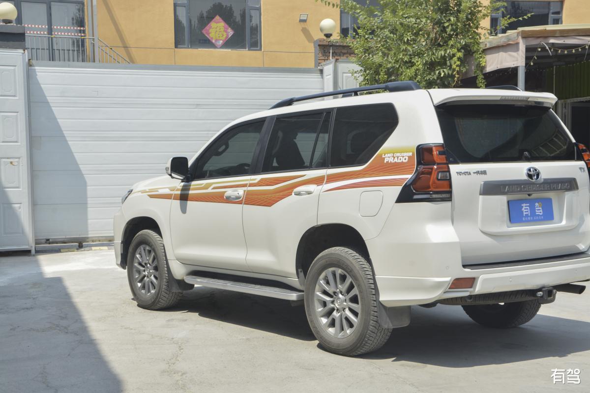 普拉多中东2700 DVD 行车黑屏故障解决方法