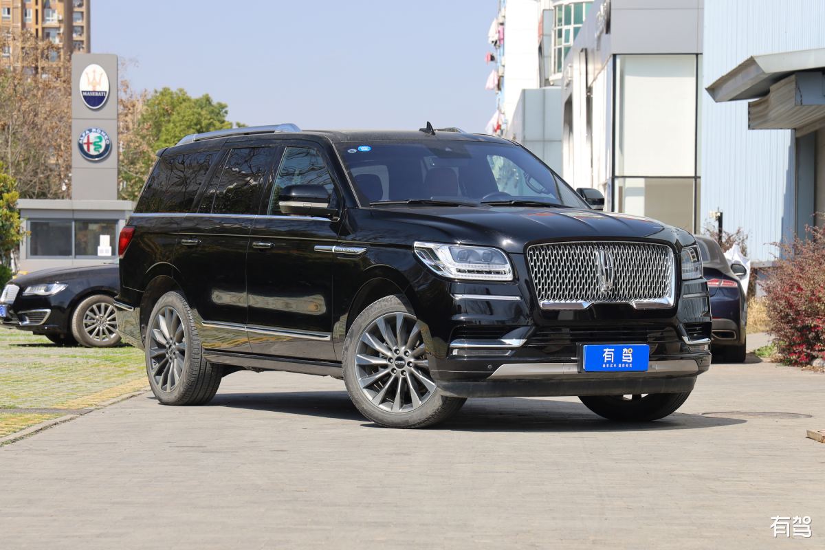 Executive Vehicle: Definition and Features