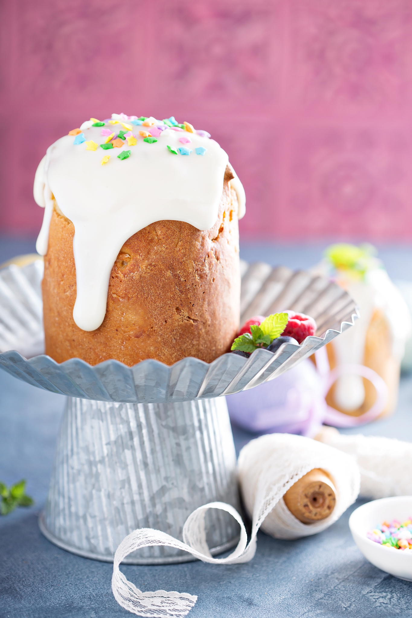 traditional easter yeasted cake with white glaze