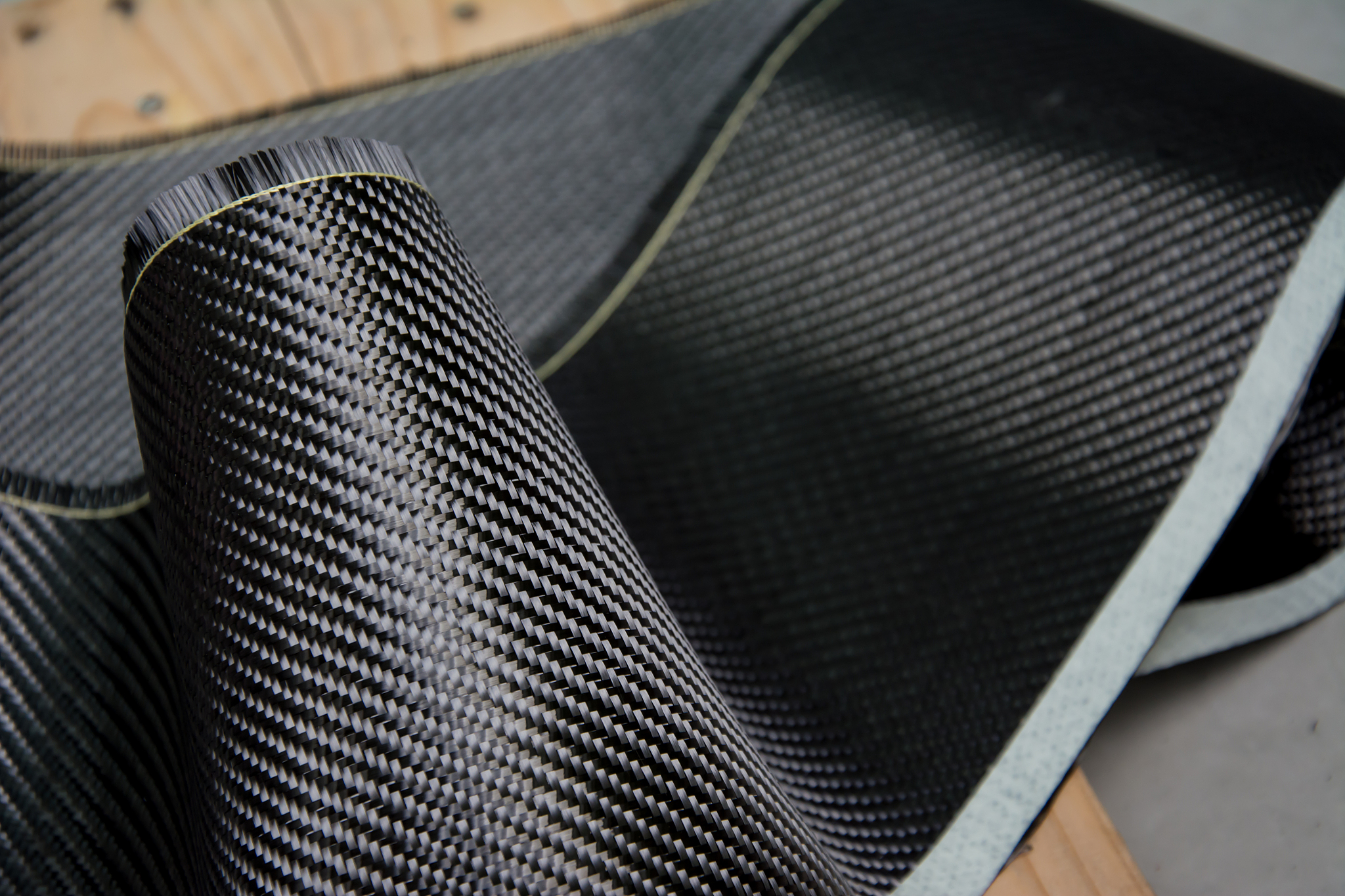 碳纤维制品厂家如何选择