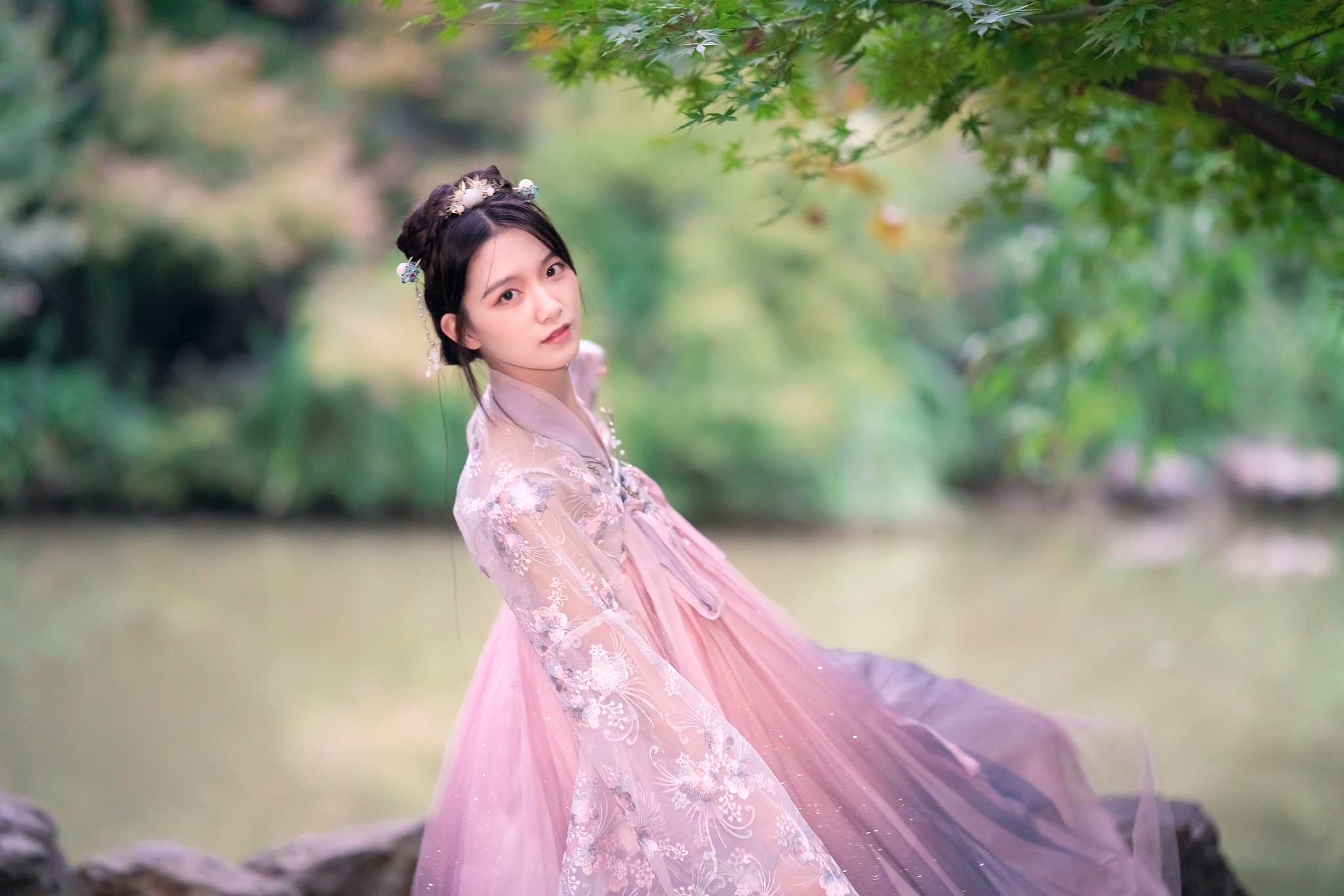 仙女下凡：含义、典故及应用