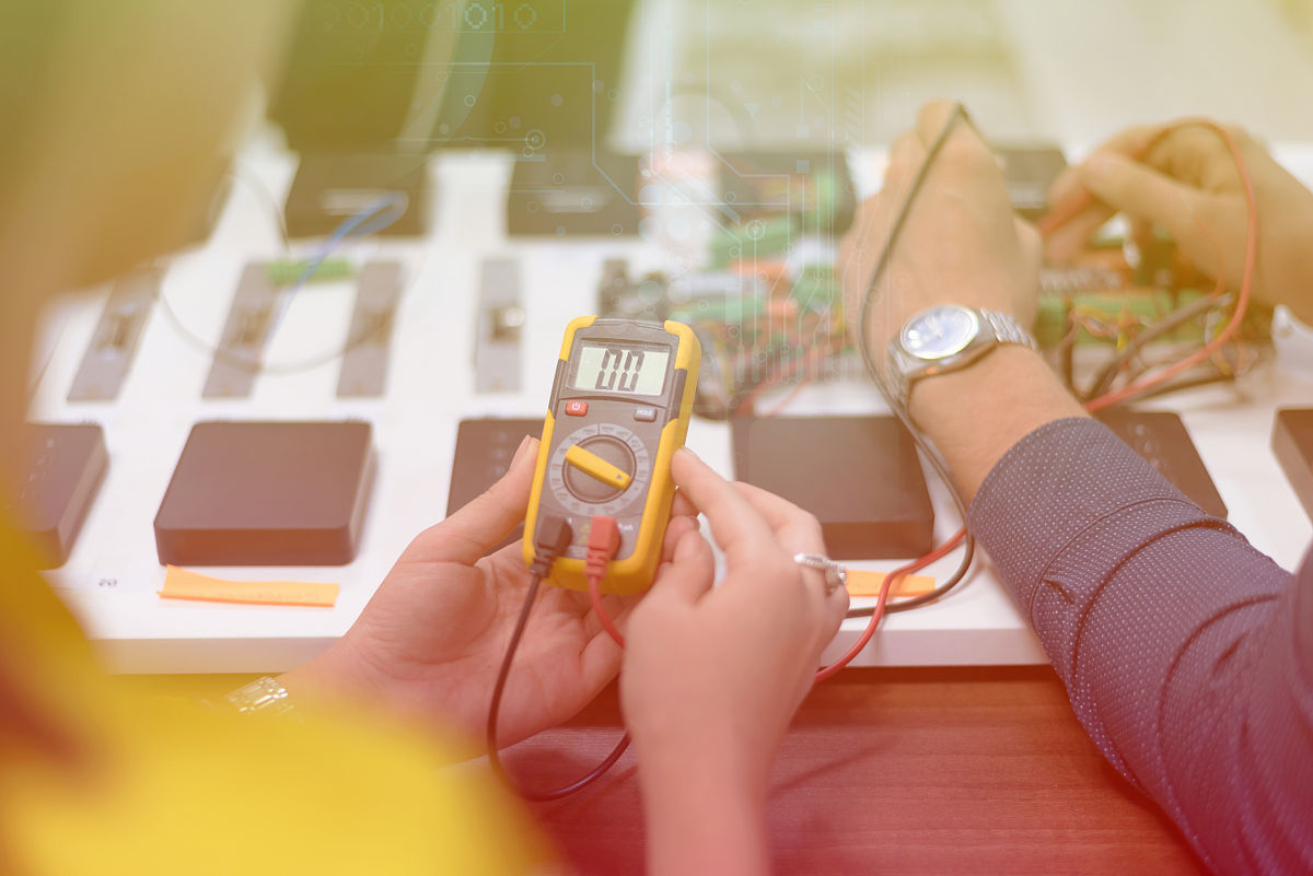 河南工业职业技术学院光电子技术专业怎么样？就业前景分析