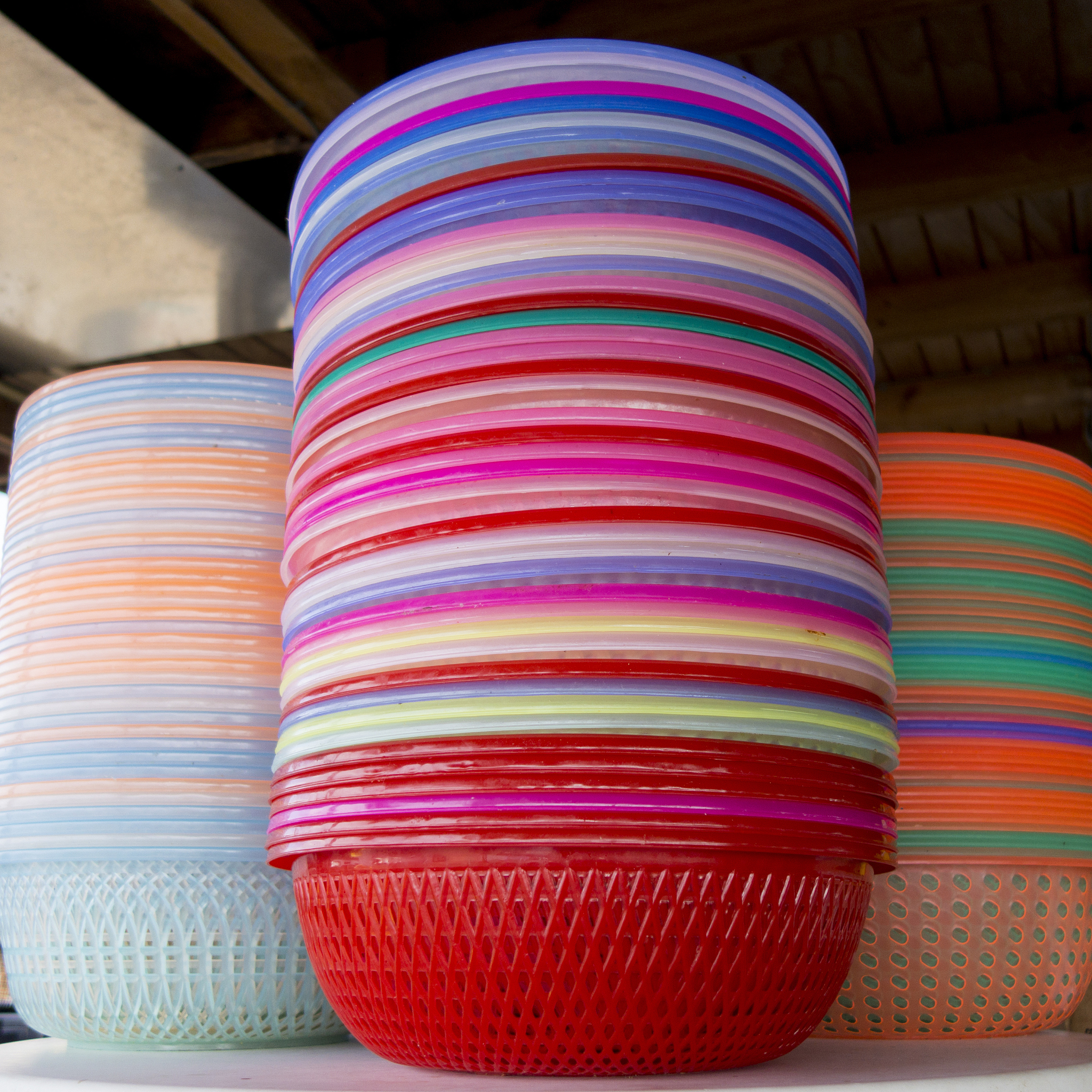 粉色尼龙塑性带：创意无限，用途广泛