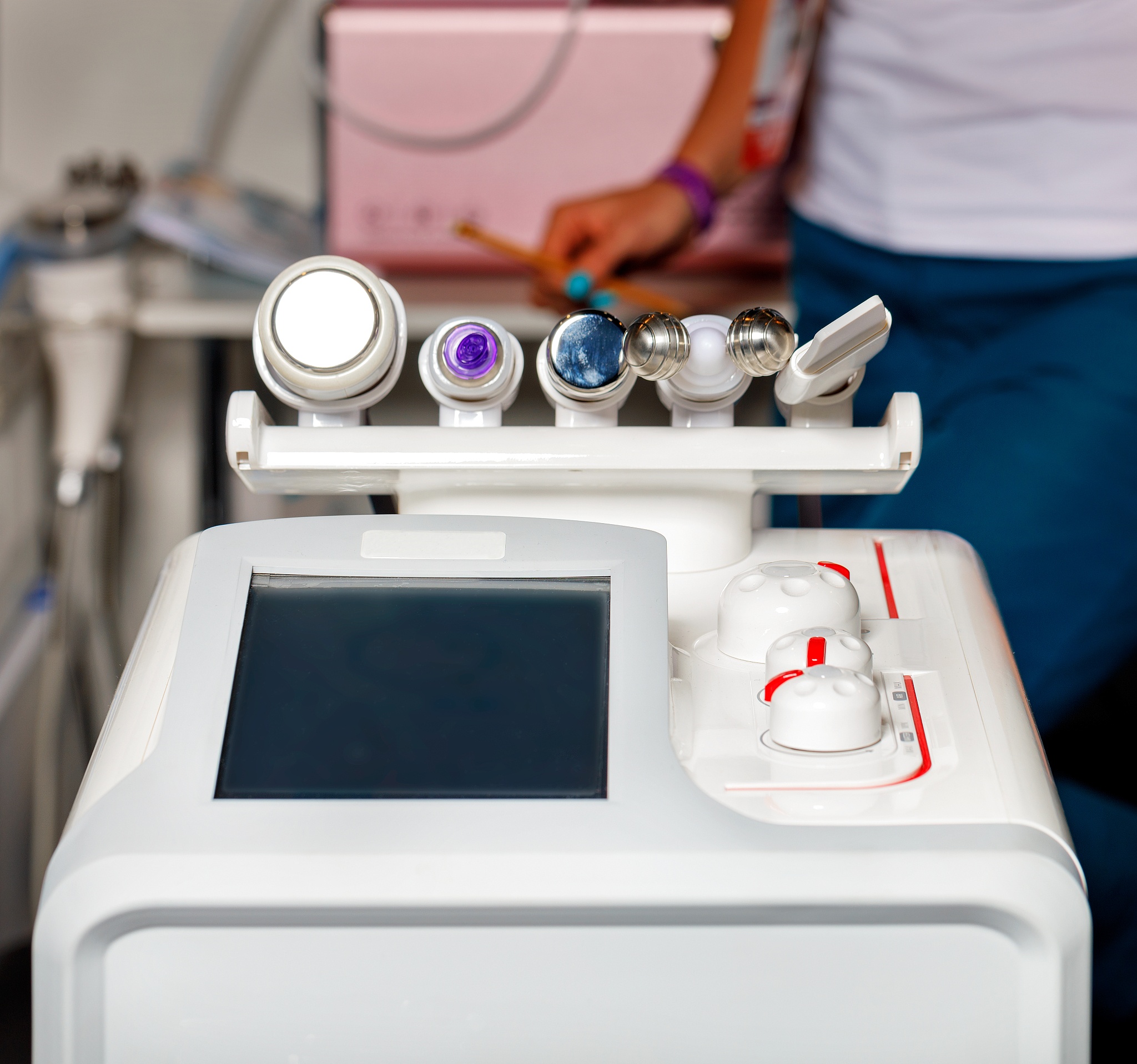 深蓝射频原理：紧致肌肤，重塑青春