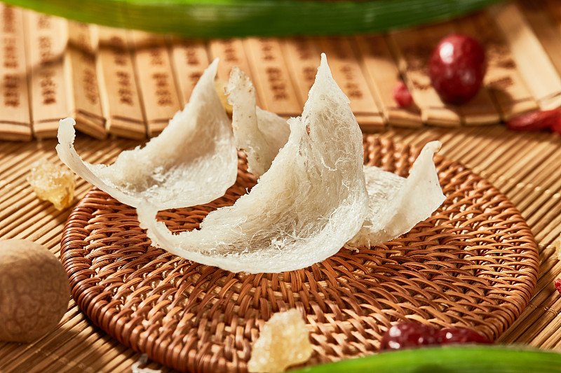 燕窝历史：从皇室珍品到大众滋补品