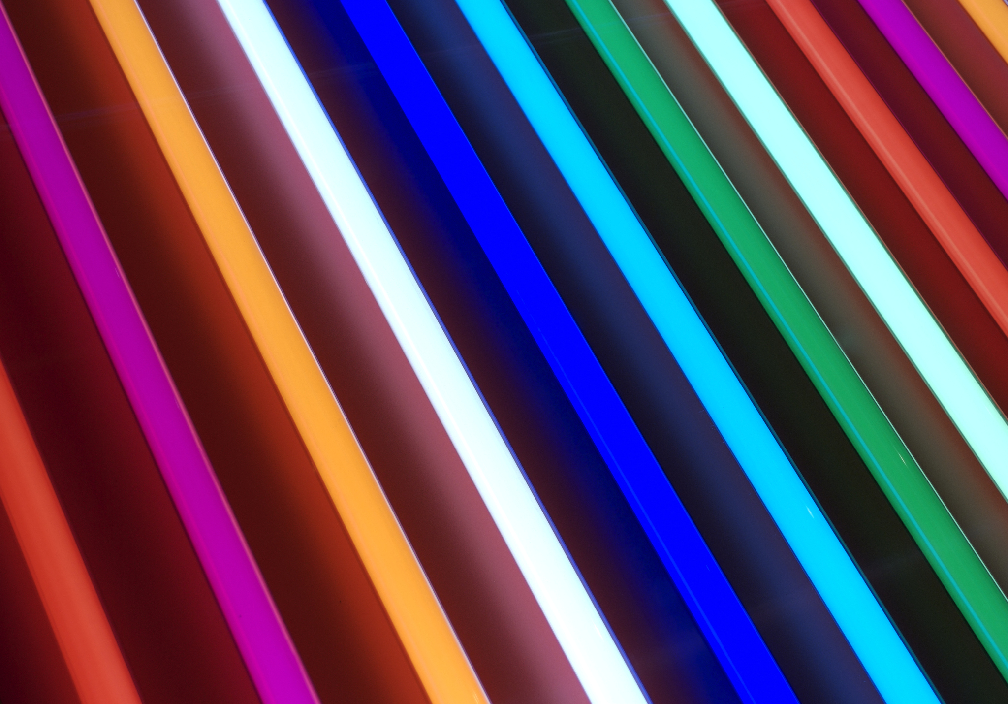 荧光光谱半峰宽的影响因素及解释