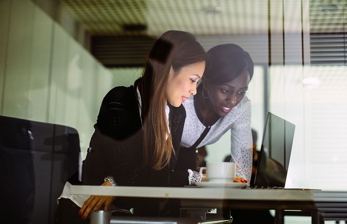 财务主管的爱情：从误解到相爱