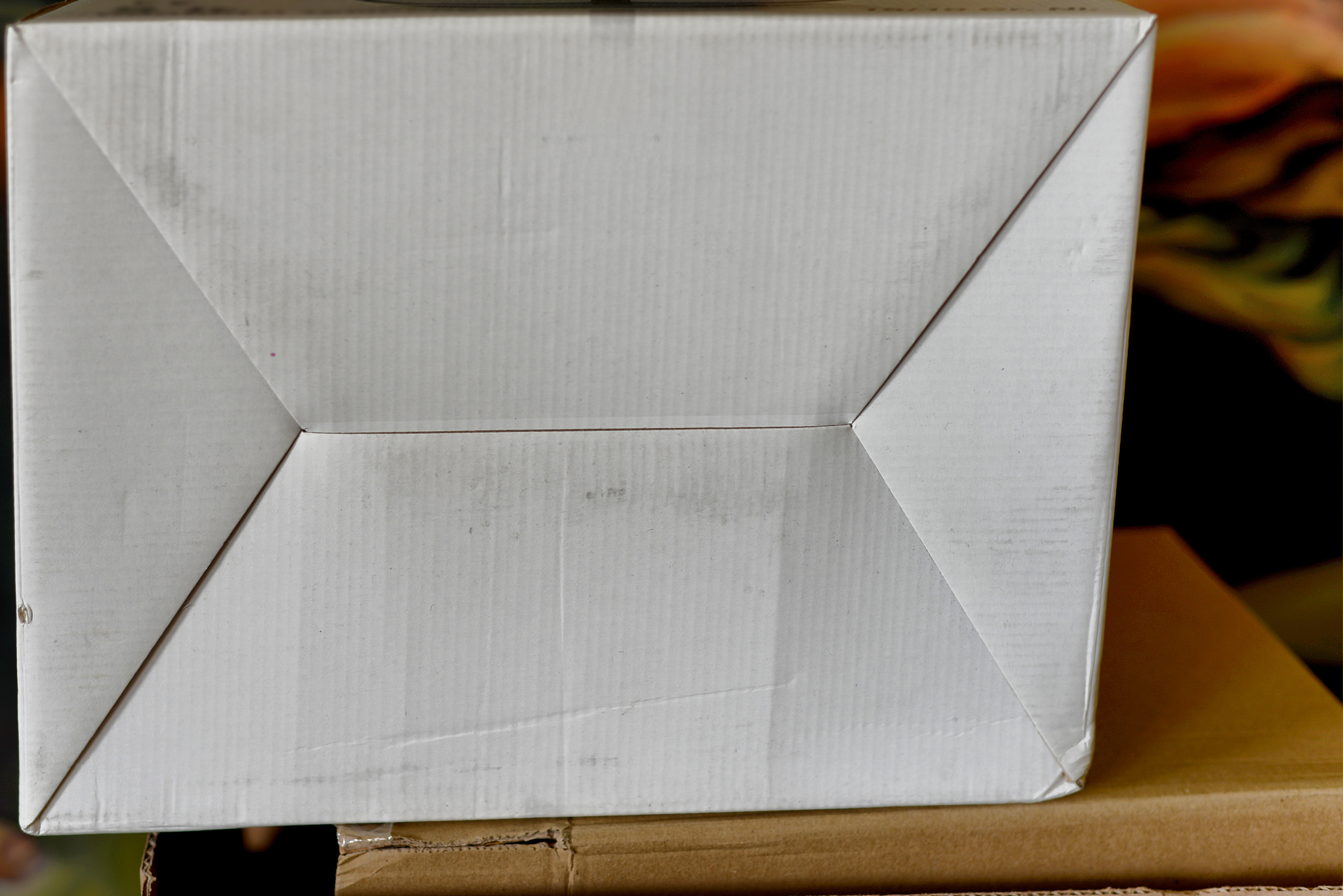 纸箱封边计算体积：胶带长度144厘米，体积是多少？