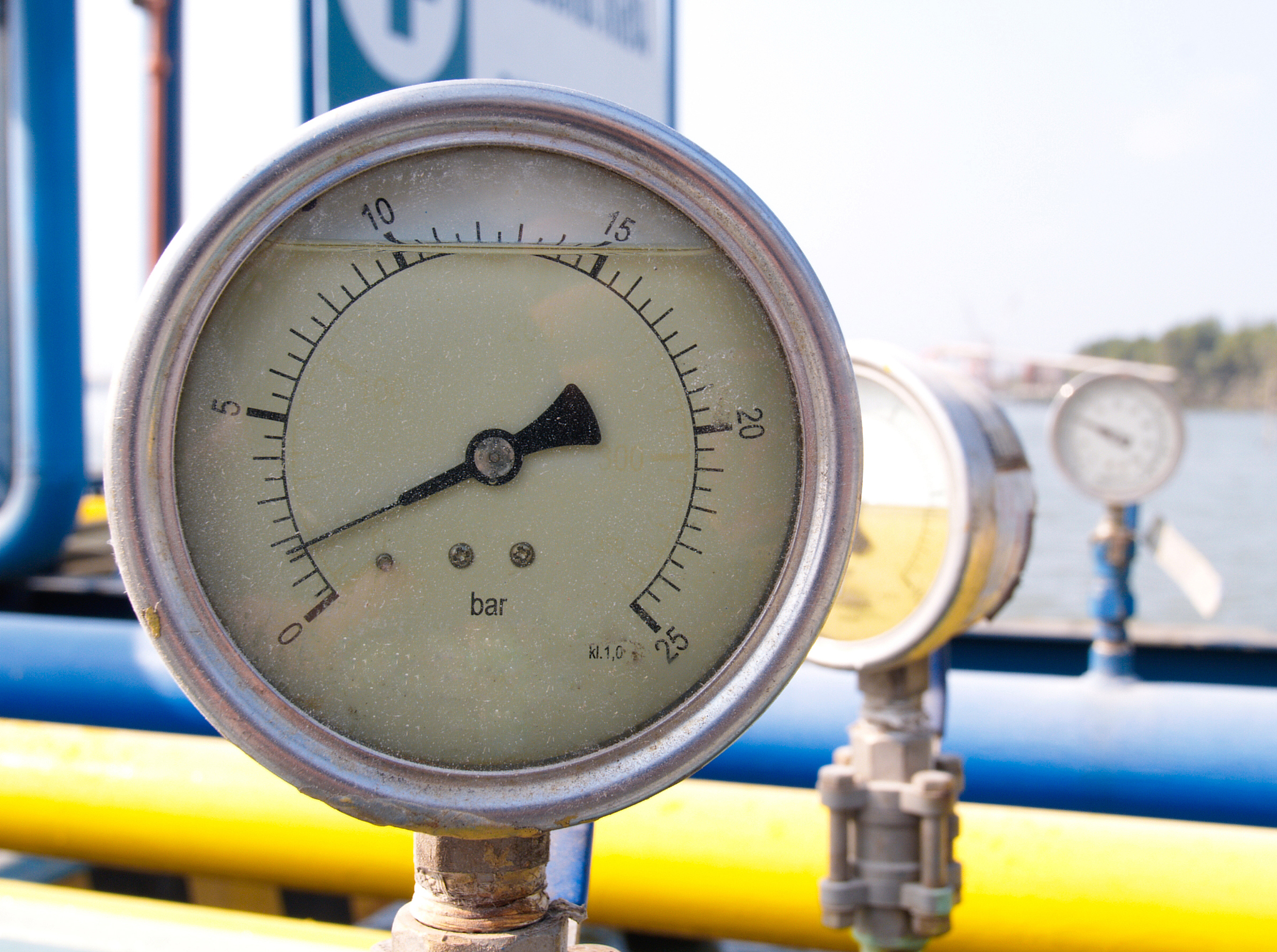 中国航油压力变送器送检周期规定