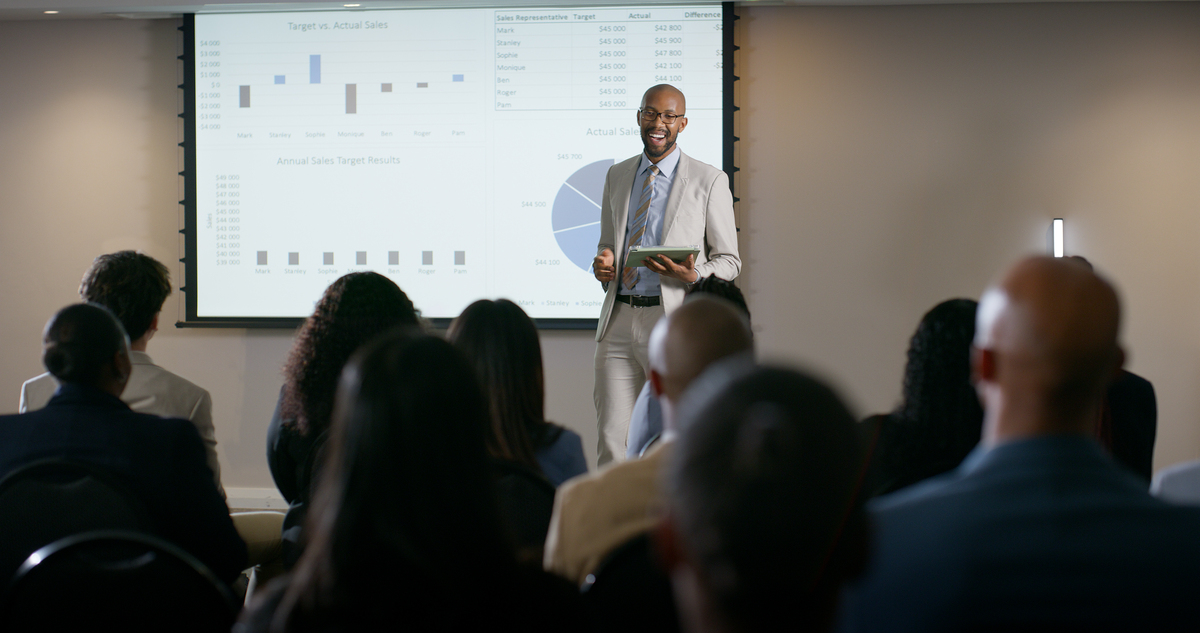 分析乔布斯和迈克尔·戴尔的谈判的环境调查