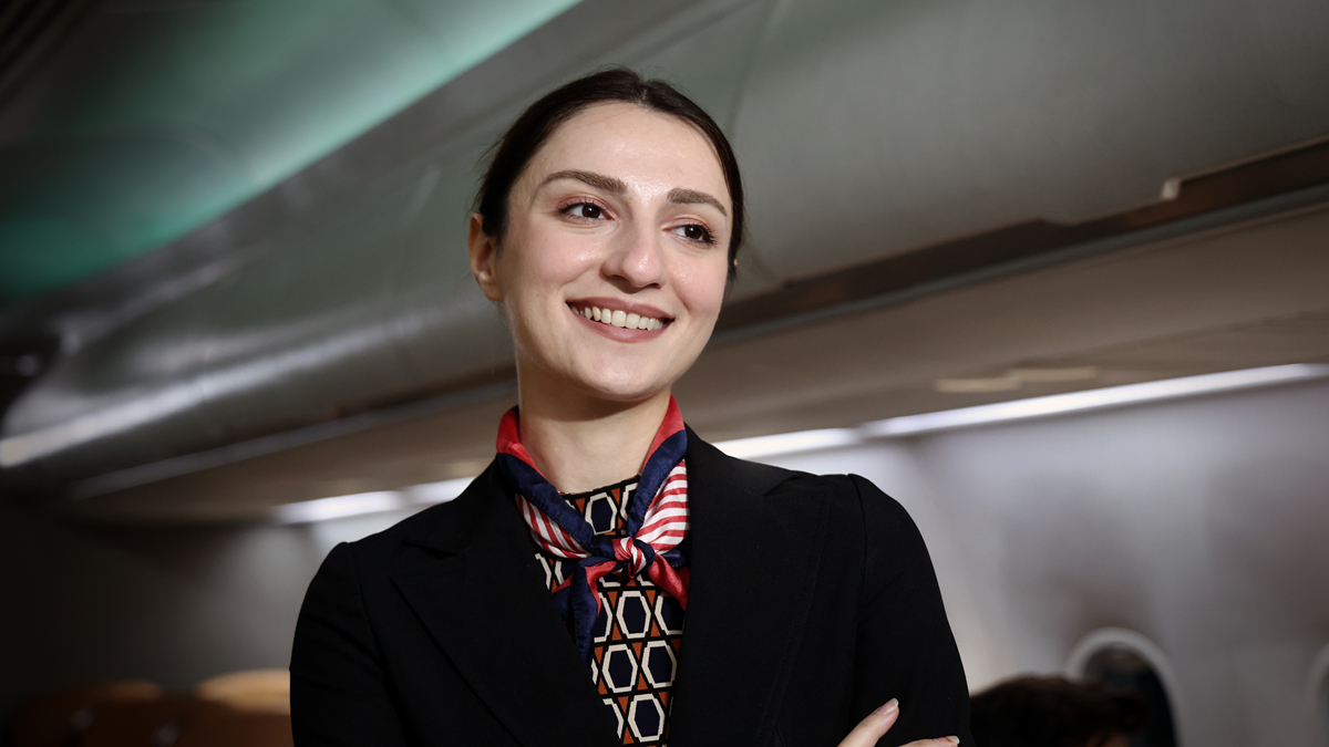 成都市航空职业学院空乘专业入学条件：报名要求及优势解析