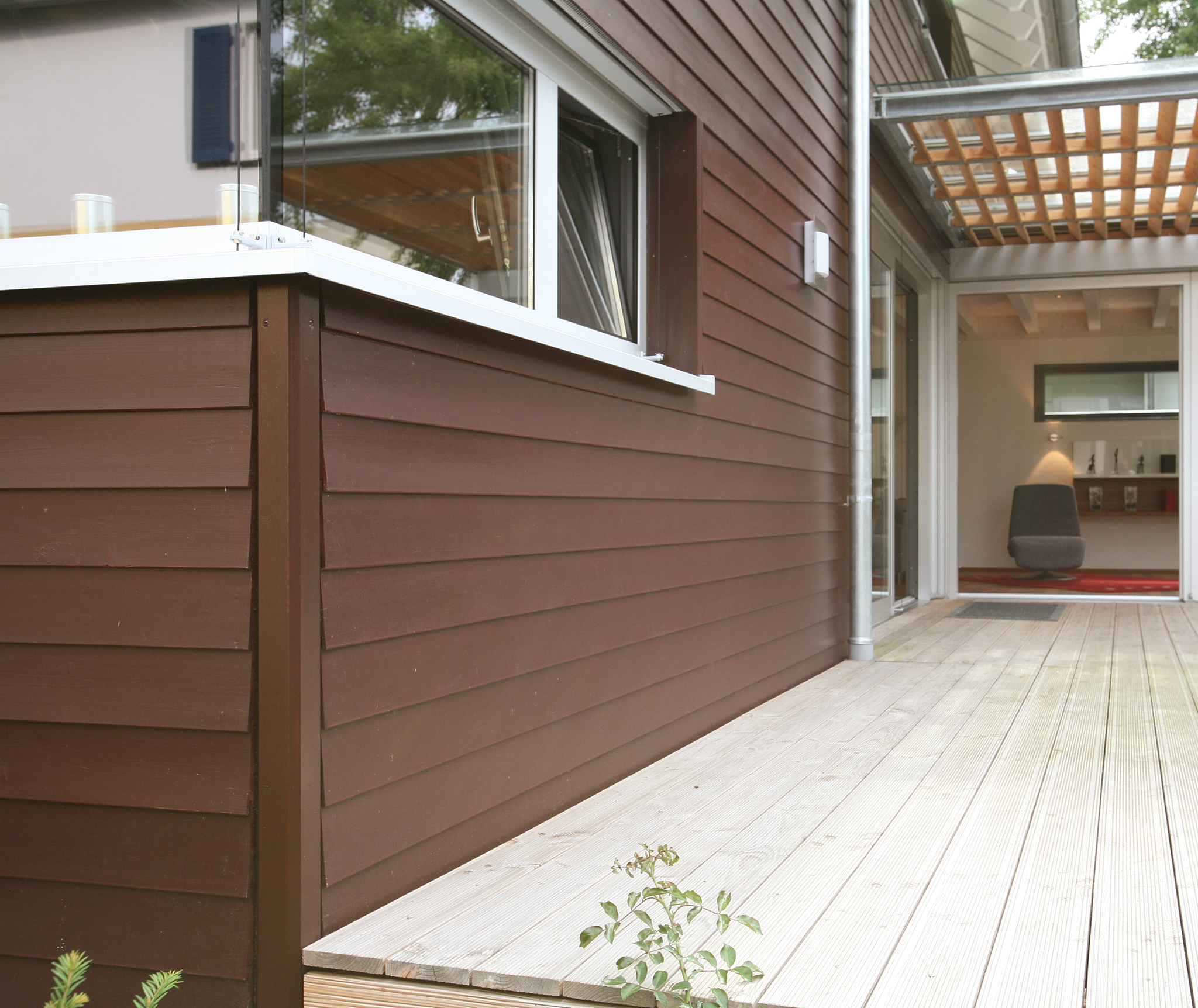 木塑复合材料产品大全：板材、门窗、地板、护栏等应用 - 环保耐用