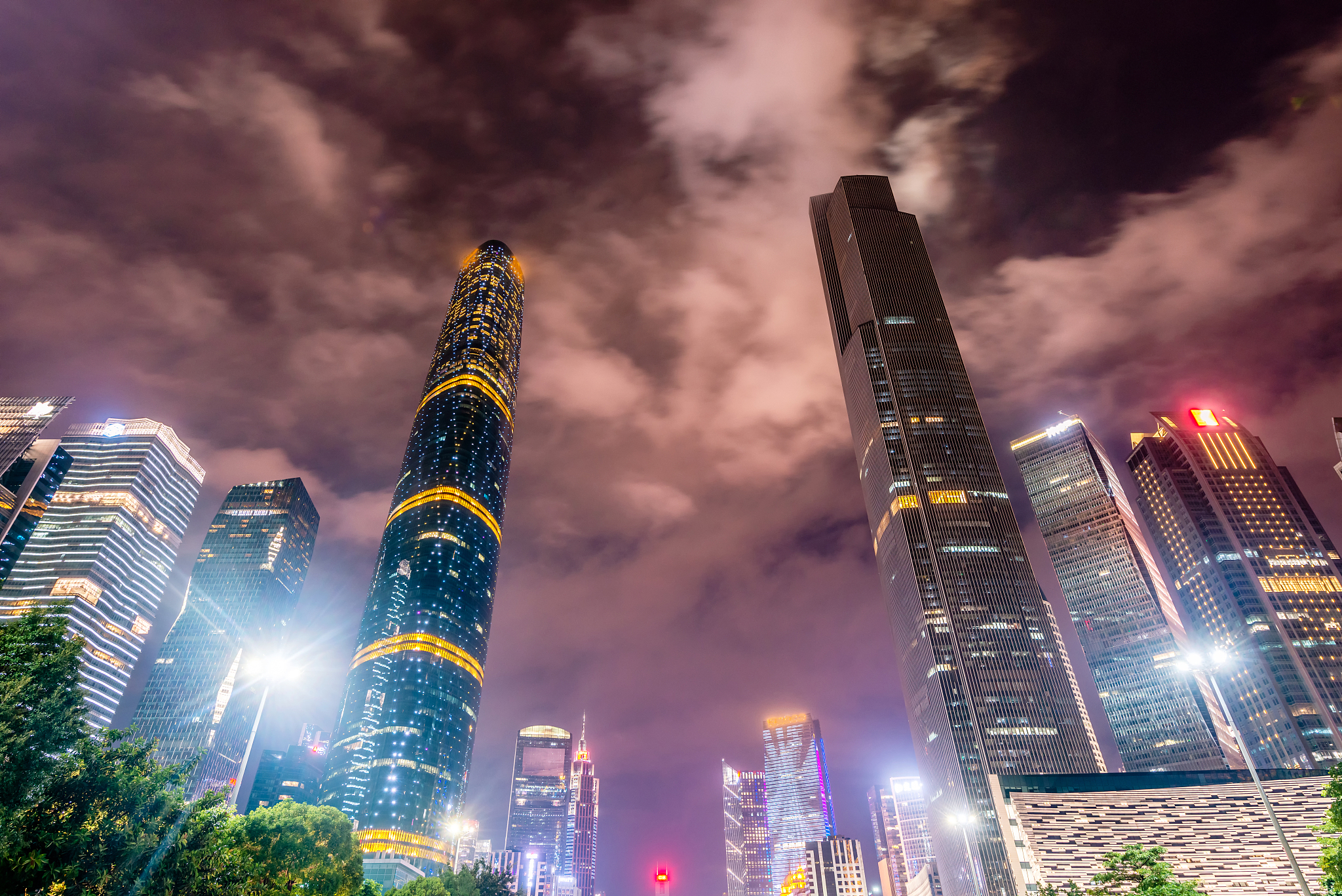 guangzhou skyscrapers at night