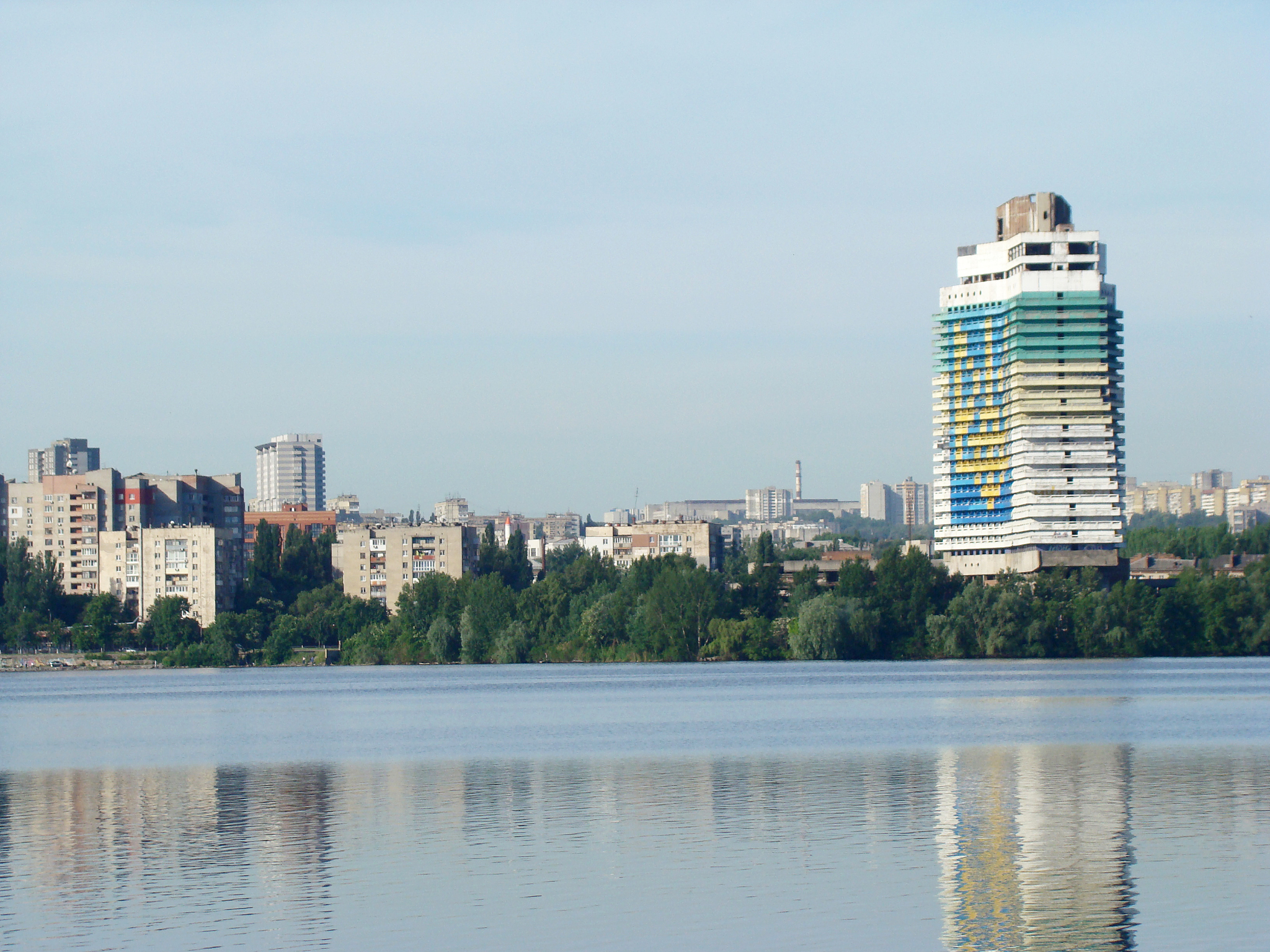 我们使用地址解析协议来映射