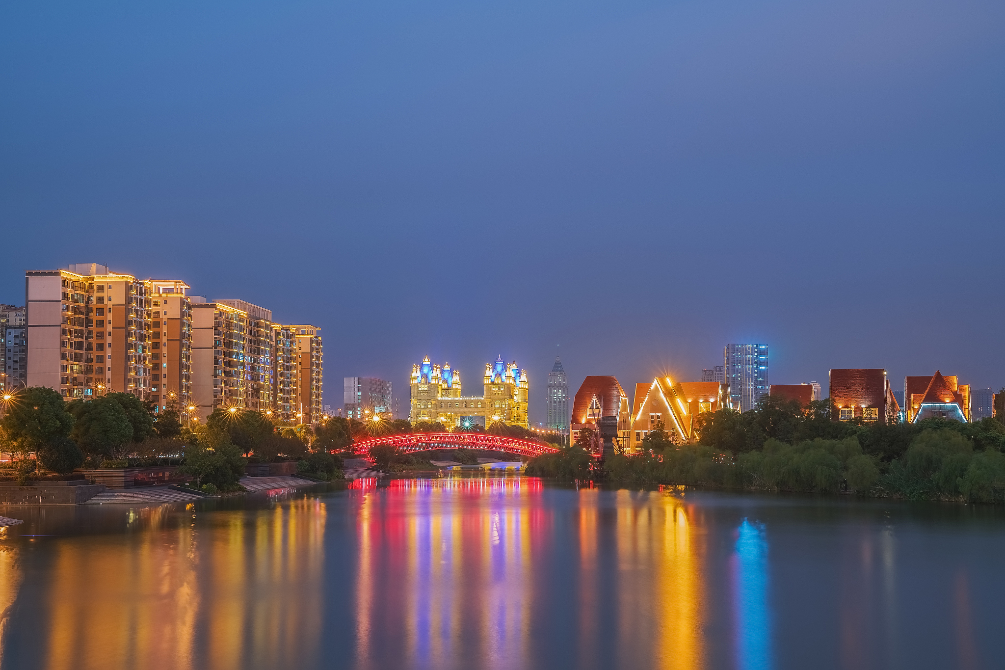 chinese suzhou city architecture and scenery