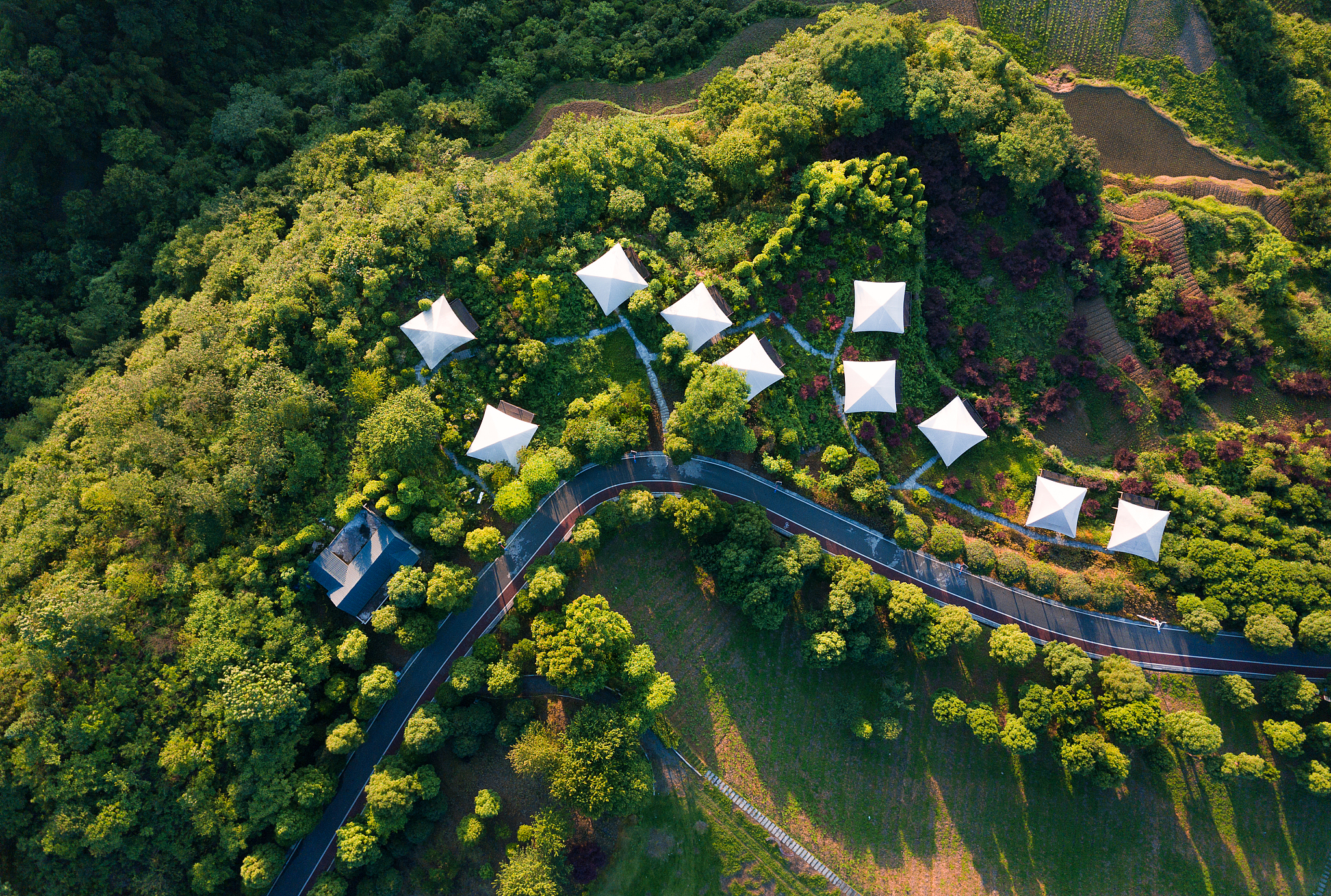 2023年贵州有康养休闲旅游服务专业的职业学校有哪些