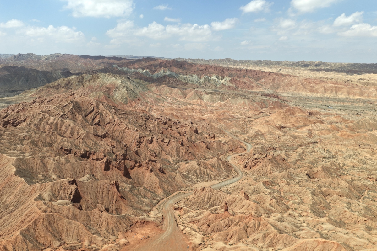 兰州的褶皱构造位置范围规模形态分类